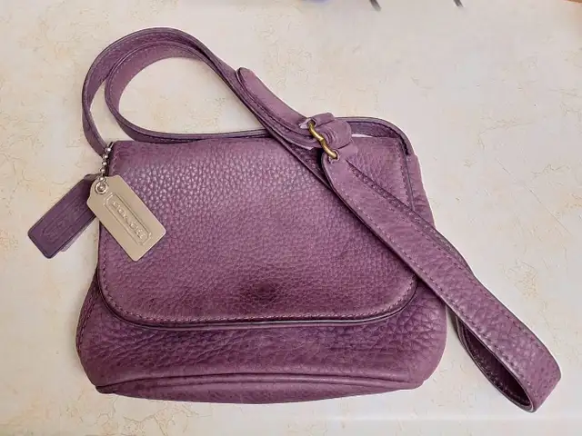 Vintage Coach 4946 - Sonoma - Crossbody Bag (8.75 x 6 x 3.5"). in Women's - Bags & Wallets in London - Image 7