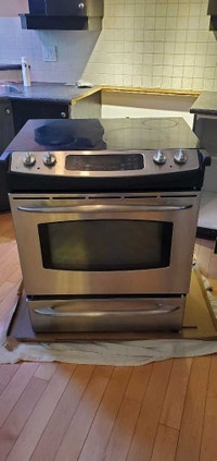 GE electric self clean convection stove Ottawa Ottawa / Gatineau Area Preview