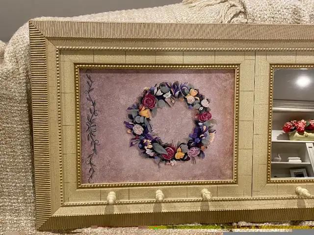 Reduced-Entryway Mirror and Painted Canvas artwork in Home Décor & Accents in Ottawa - Image 5