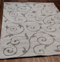 Pipers Contemporary Shag Performance Cream/beige rug by Charlton