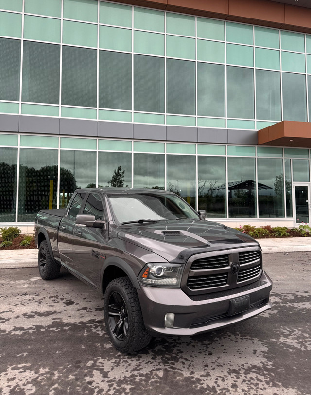 Dodge Ram Sport 5.7 Hemi in Cars & Trucks in Oshawa / Durham Region
