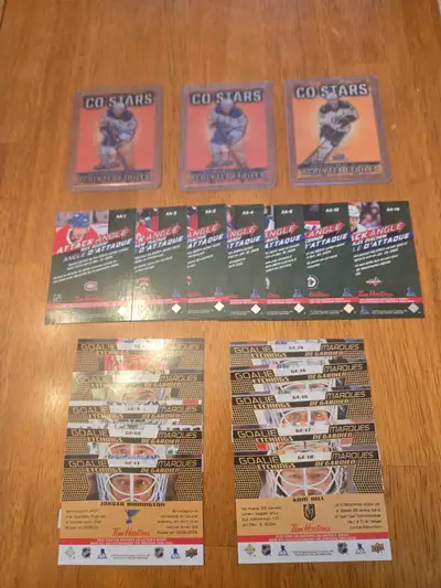 Carte de hockey Tim Horton 2025-26, View more