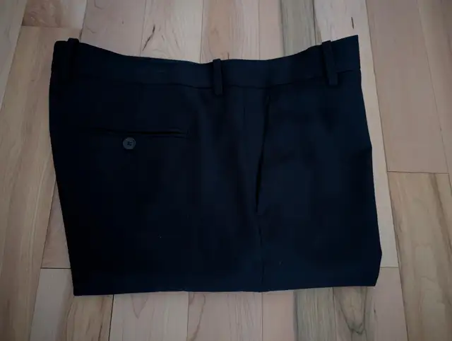 Men's Dress Pants, slim style, 36" waist, 31 - 32" leg / inseam in Men's in Edmonton - Image 6