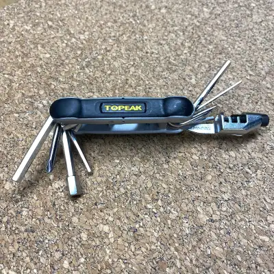 Topeak Hexus 16 Multitool, View more
