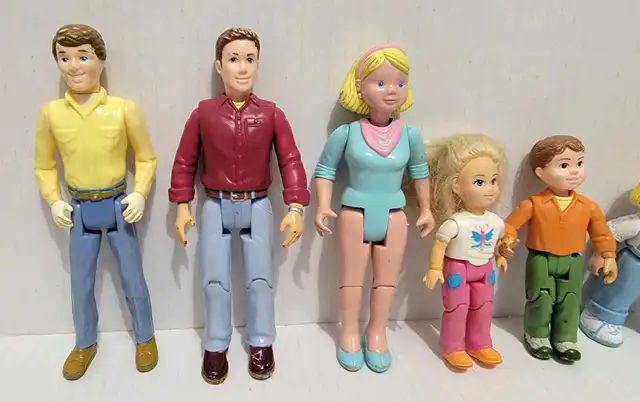 Fisher Price Loving Family Dollhouse Dolls Lot of 762864360613121122