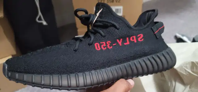 Adidas Yeezy Boost 350 V2 Bred sz 12.5 NEW in Men's Shoes in Markham / York Region - Image 2