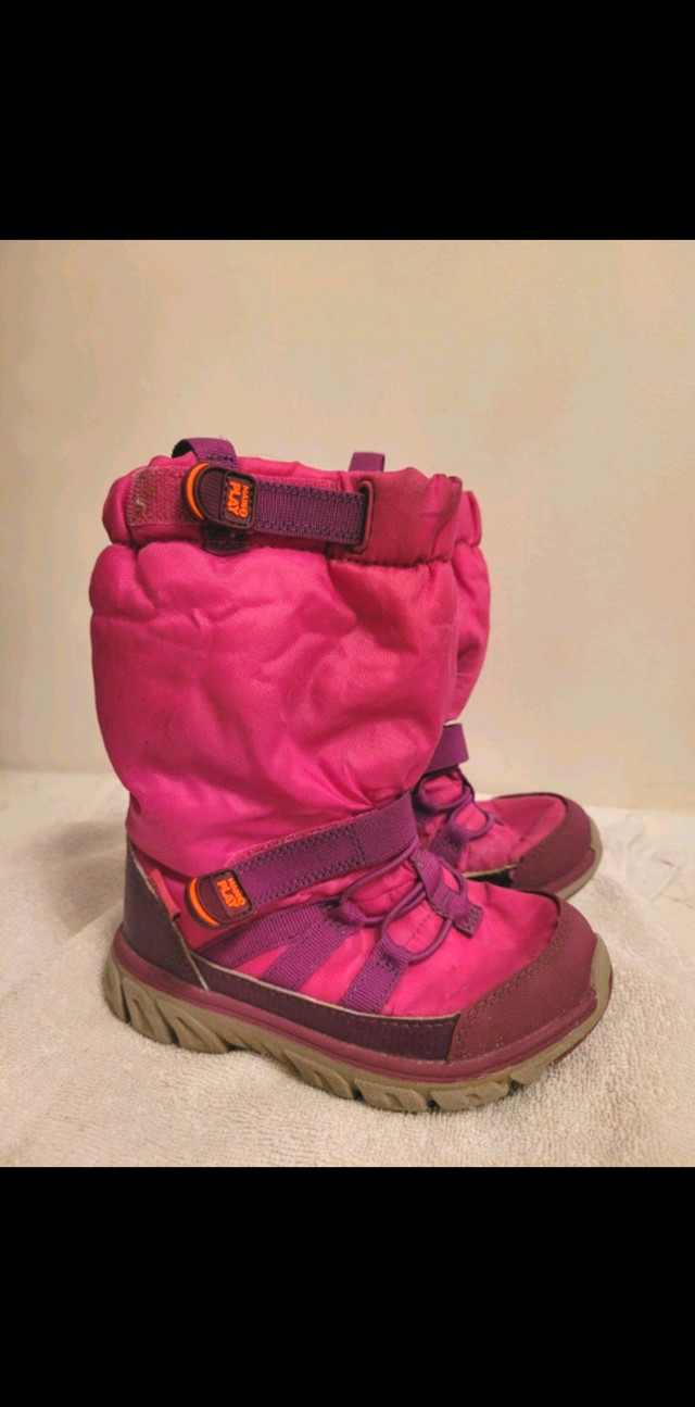Stride Rite  winter boots kids size 29 boots (9)bottes hiver dans Vêtements - 4T  à Ville de Montréal