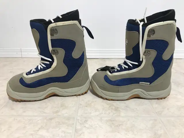 Package deal: Snowboard with bindings, pants and boots in Snowboard in Edmonton - Image 10