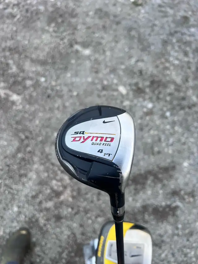 Nike Golf Clubs and Bag in Golf in Norfolk County - Image 5