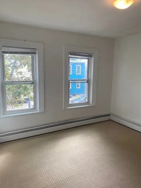 2 bedroom Unit in character house, just off Agricola Steet.63849108797443122