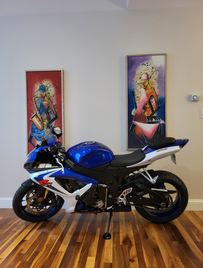 2006 GSX-R 600 ONLY 5000 KM!! Text only 902-292-8989