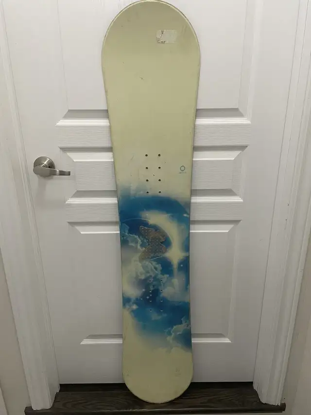 Rossignol Snowboard/Burton , 24/7, W boots Sz9, helmet, bag in Snowboard in Oakville / Halton Region - Image 6