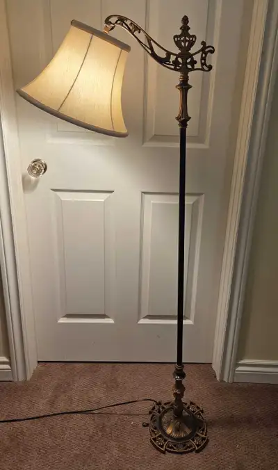 VINTAGE 1930'S ART DECO SPANISH " CROWN " FLOOR LAMP, View more