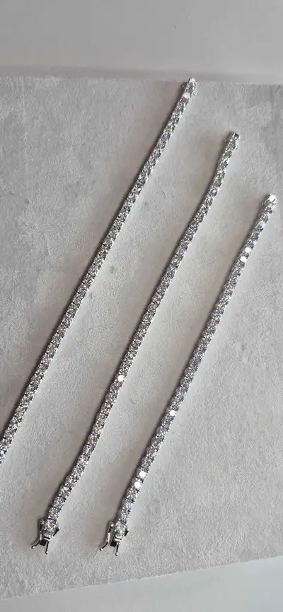 4mm tennis bracelet moissanite diamond Sterling Silver, plated with Rhodium. comes with GRA certific...