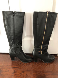 Ladies tall black boots