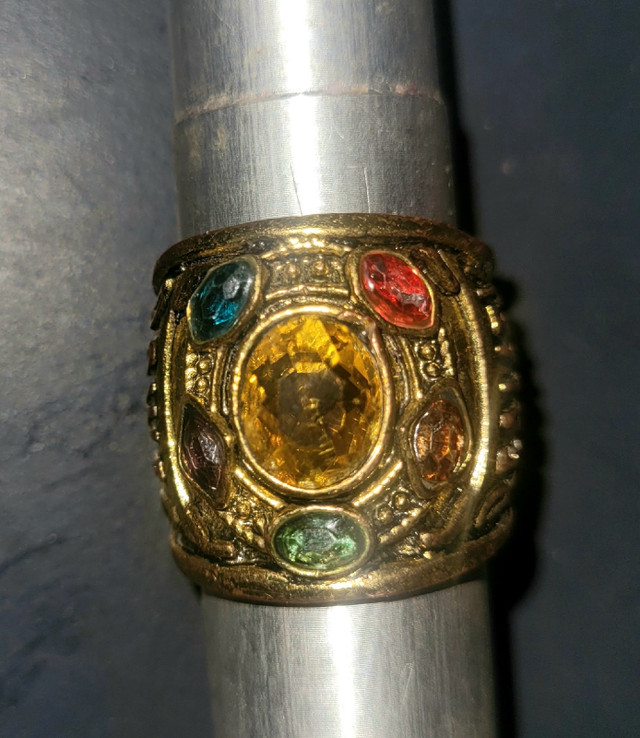 Popular Infinity Gauntlet Cosplay Diamond Studded Gold Ring in Jewellery & Watches in Lethbridge - Image 3