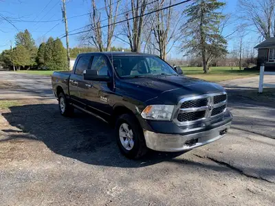 Dodge Ram 1500 SLT Ecodiesel 2014, 275 000km, Toujours bien entretenu, Mécanique en bonne condition,...