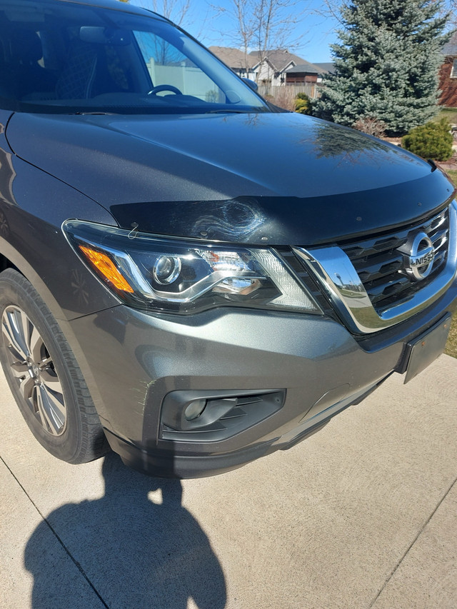 2018 Nissan Pathfinder in Cars & Trucks in Leamington - Image 4