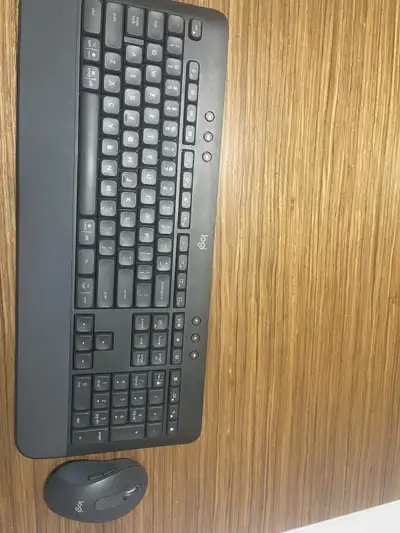 Logitech Signature MK650 Combo, View more
