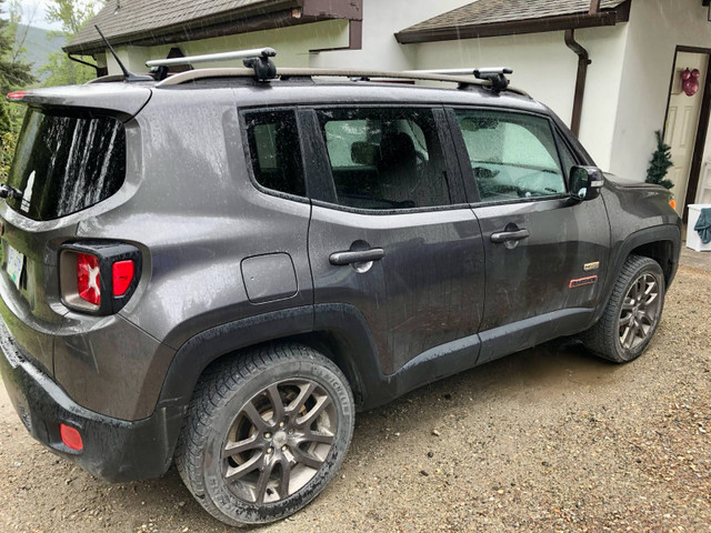 2016 Jeep Renegade 4X4 AWD V4 in Cars & Trucks in Kelowna - Image 3