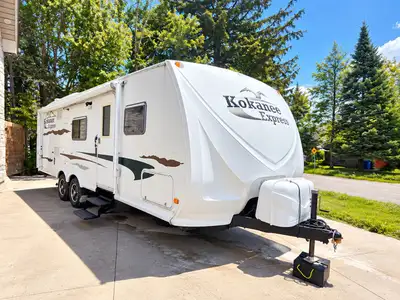 Kolanee Express travel trailer for sale Spacious and practical family layout with plenty of sleeping...