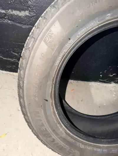 Premium Michelin tires has a size of 235/65 R 18 Excellent condition 4 tires