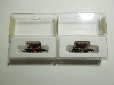 For sale is a pair of Marklin Z scale ore cars. ( No load ) They are like new with the original jewe...