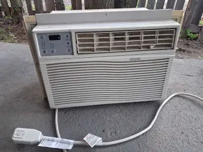 air conditioner. window unit, View more