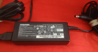 Genuine Toshiba laptop power supply, charger 75W