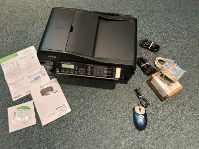 Imprimante Epson work Force 520. Copie, imprime, numérise et fax. Cartouches de couleur incluses. Fo...
