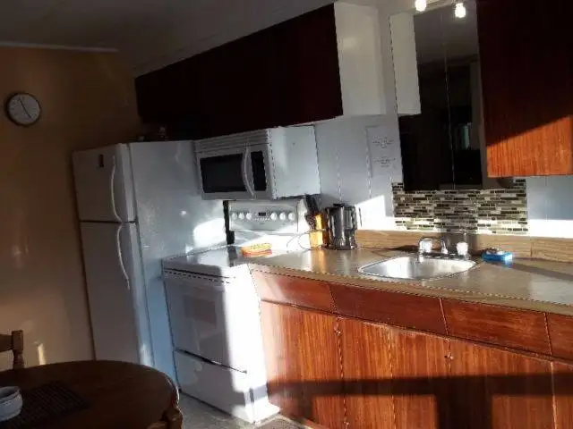 CHAMBRES À LOUER CAUSAPSCAL in Room Rentals & Roommates in Rimouski / Bas-St-Laurent - Image 7