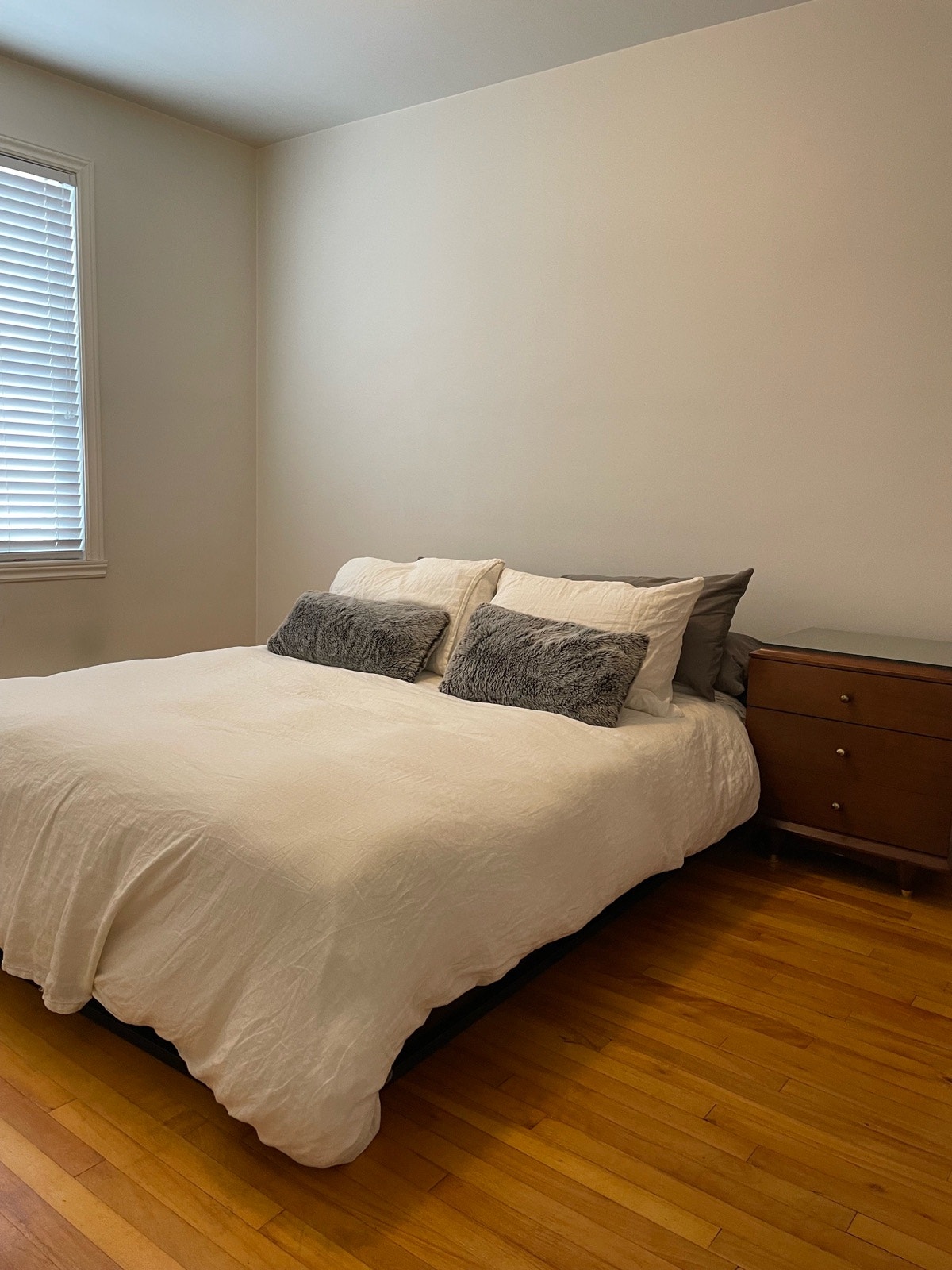 6½ Apartment for Rent – Available October 1 — photo 2