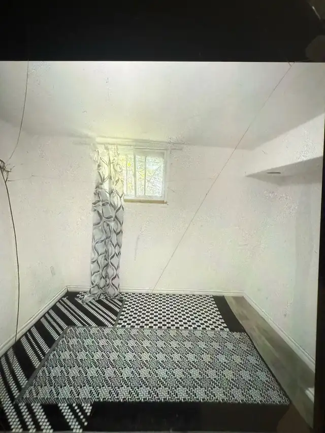 room for rent for girls