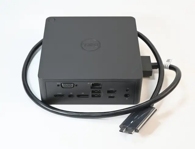 Dell K16A001 TB18DC HDMI USB-C Laptop Docking Station Dock Only in Laptop Accessories in City of Toronto - Image 2