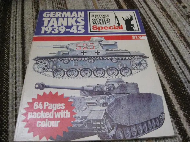 VHS DE GUERRE ET LIVRES SUR LA GUERRE - VINTAGE in Arts & Collectibles in Laval / North Shore - Image 4