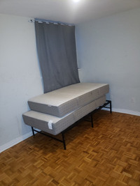 LOOKING FOR A.ROOMATE FOR MY SECOND ROOM DOWNTOWN TORONTO