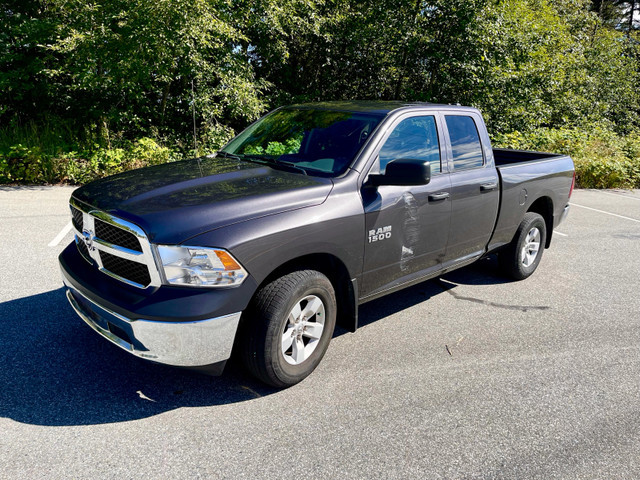 2018 Dodge Ram 1500 SLT Quad Cab in Cars & Trucks in Calgary - Image 3