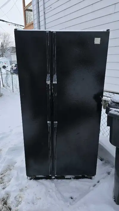 Frigo à donner, View more