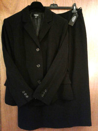 Kasper Classic New 2 piece black suit Women's