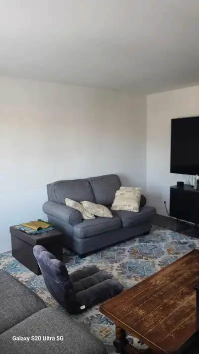 Appartement 5 1/2 à Louer