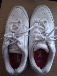 Women`s` Casual Running Walking Shoes size 8.5