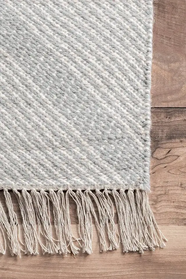 Brand New Wool Rug 7'6" x 9'6" in Rugs, Carpets & Runners in Ottawa - Image 5