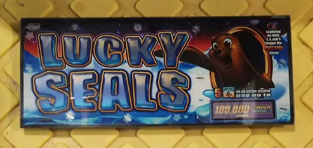 Slot machine glass in Toys & Games in Kawartha Lakes - Image 3