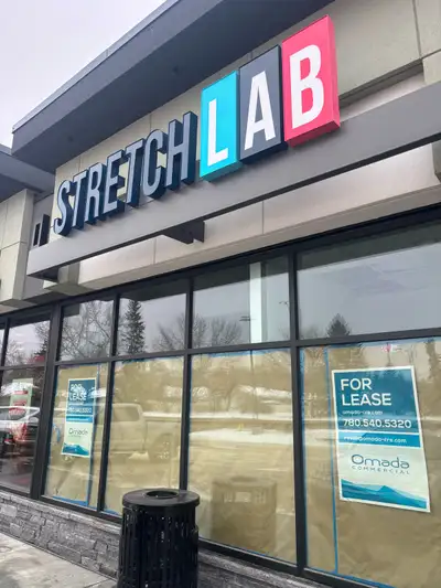 Sales Associate and Flexologists – StretchLab Edmonton (Glenora), View more