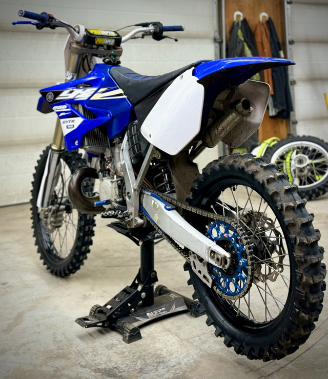 2011 Yamaha 250YZ in Dirt Bikes & Motocross in Prince Albert - Image 4