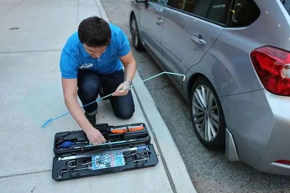 Toronto Locksmith for Cars, Trucks, Keys Made, Fobs & Remotes in Other Parts & Accessories in City of Toronto - Image 3