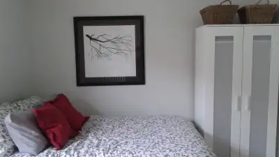 Furnished room for rent in large 2 bedroom duplex available now. Yonge/Lawrence – Wonderful location...