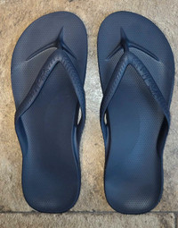 ARCHIES Arch Support Flip Flops 