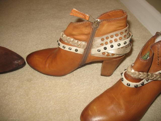 LADIES NEW CONDITION FRYE AND MJUS LEATHER BOOTS in Women's - Shoes in Strathcona County - Image 3