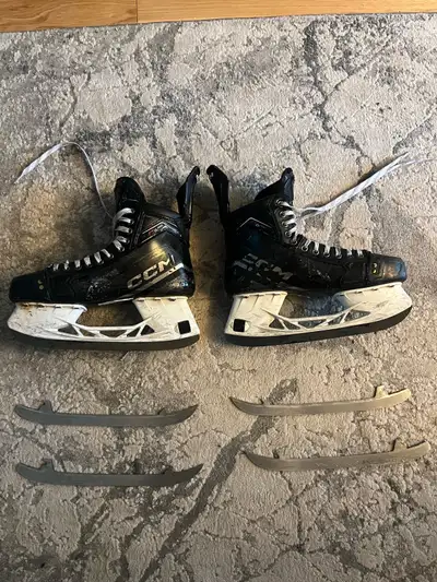 CCM JetSpeed FT6 Pro Custom – Grandeur 9 – 3 paires de lames, View more